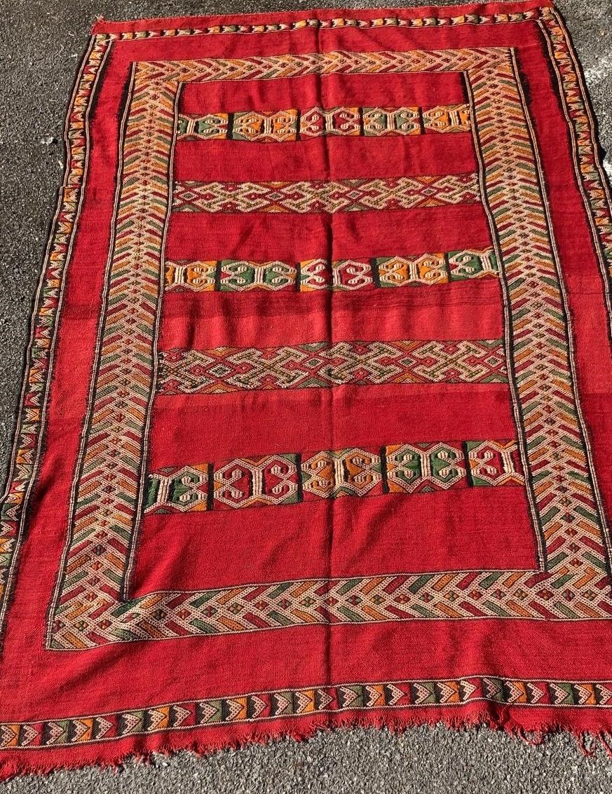 A polychrome Kilim flatweave carpet, 295 x 178cm